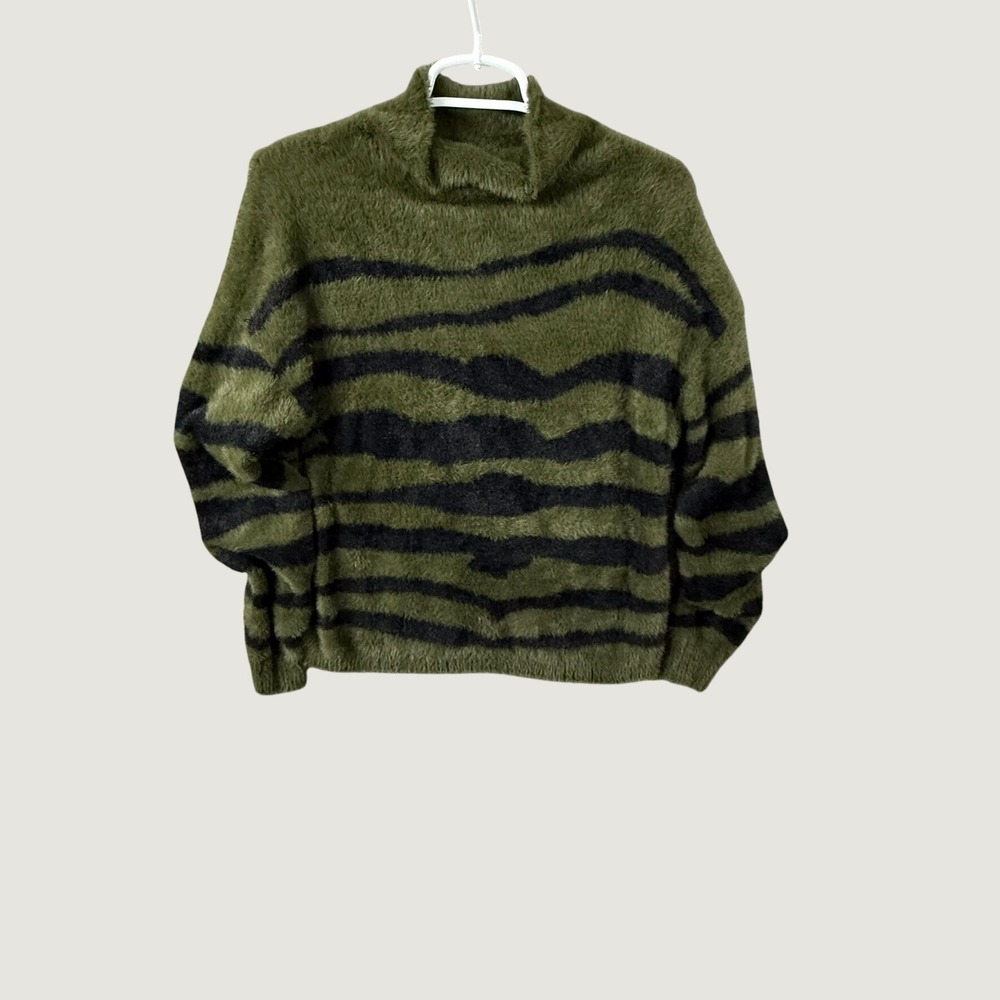 Bella Dahl Olive Green Black Tiger Stripe Fuzzy Eyelash Mock Neck Sweater Small